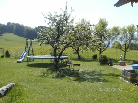 https://d1pgrp37iul3tg.cloudfront.net/objekt_pics/obj_full_28549_002.jpg