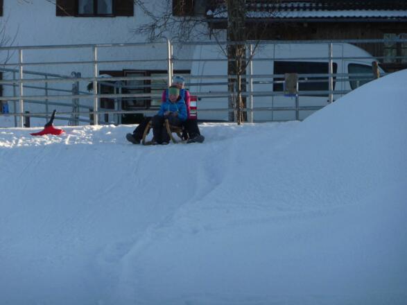 Start Schlittenbahn, direkt hinter dem Winterauslauf