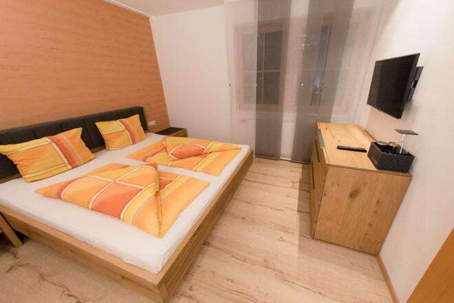 Doppelbettzimmer im Appartement Dominik