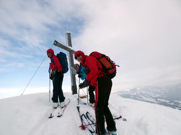 Freudige Ankunft am Spieleckkogel (1998 m).