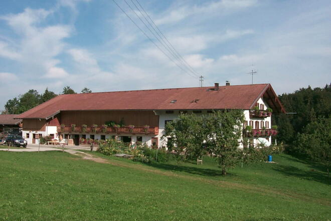 https://d1pgrp37iul3tg.cloudfront.net/objekt_pics/obj_full_32242_003.jpg