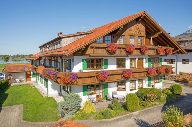Haus_Außenansicht3 - 2000