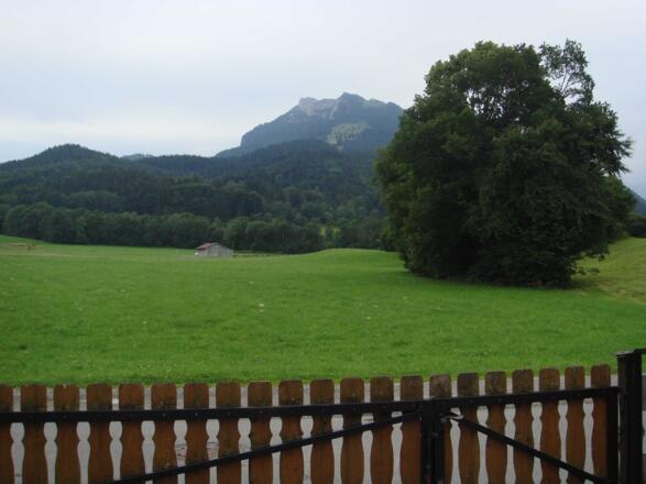 https://d1pgrp37iul3tg.cloudfront.net/objekt_pics/obj_full_28636_002.jpg