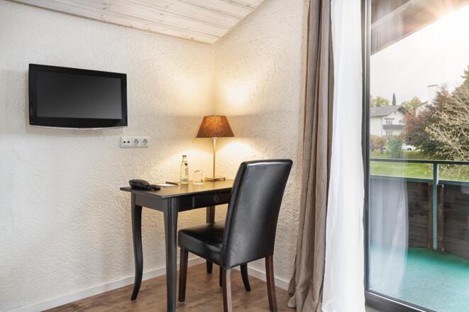 Doppelzimmer Komfortqueen Tisch