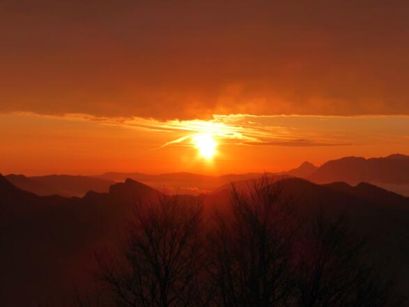 Drachenwand und Blick Richtung Traunstein