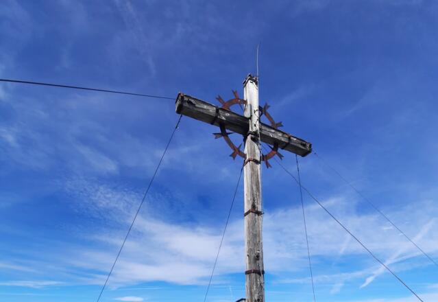 Gipfelkreuz am Roggelskopf