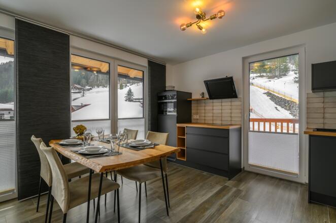 Küche-Esszimmer-Ferienwohnung Klugis-Gosau-Foto Nicole Klug