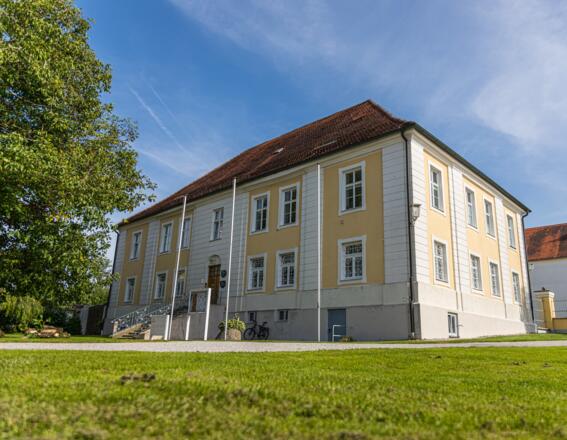 Ehem. Schloss Spielberg