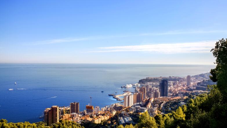 Blick auf Monaco und das Mittelmeer