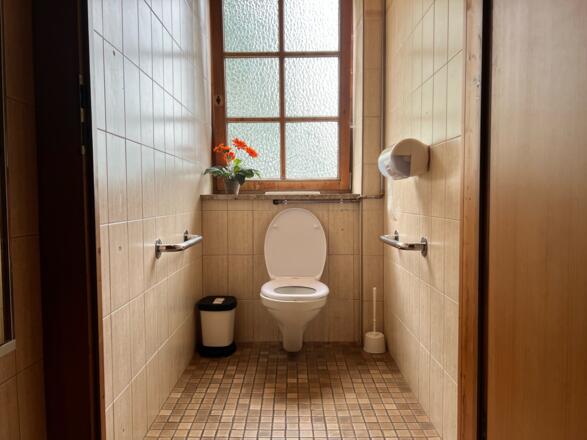 Rollstuhltoiletten Zur schönen Aussicht, Kleinhöhenrain