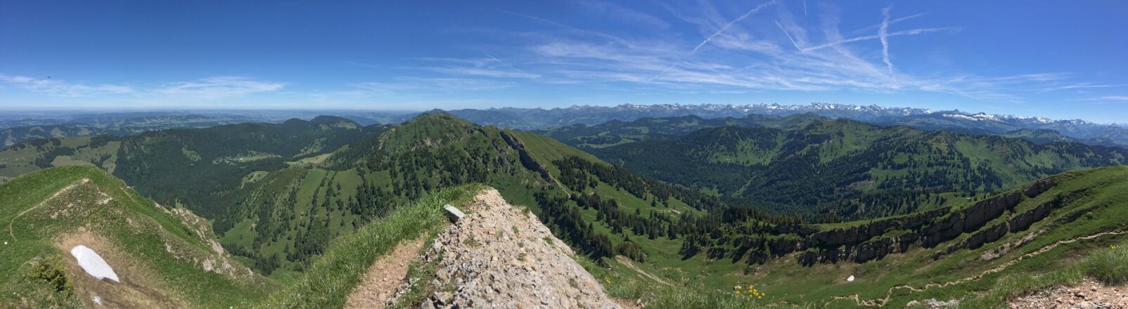Panorama auf dem Rindalphorn
