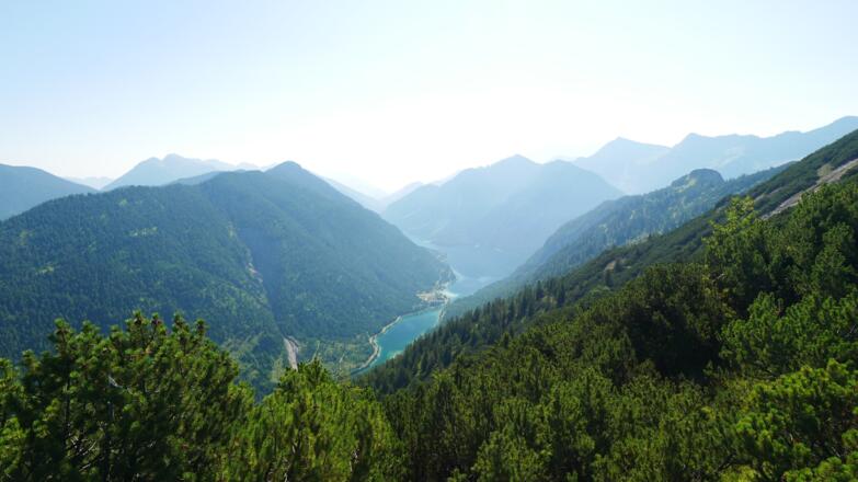 Der Plansee im Aufstieg auf den Zunterkopf