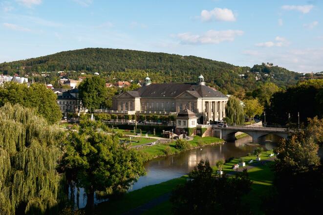 Regentenbau mit Saaleufer Bad Kissingen