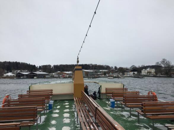 Blick auf die Schiffsanlegestelle Prien/Stock
