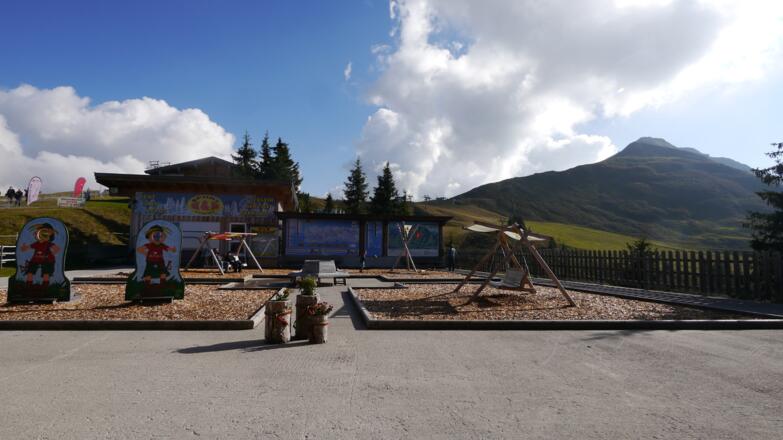 An der Bergstation der Wiedersbergerhornbahn