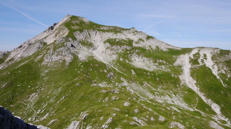 In der Lahnerscharte mit Blick zum Lahnerkopf