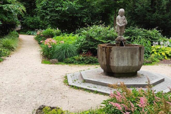 Trinkwasserbrunnen Riedergarten