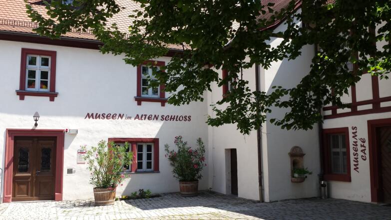 Schleifenroute - Museum im alten Schloss