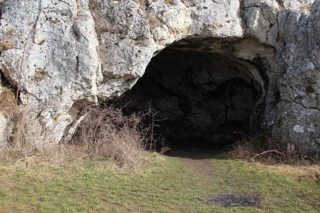 Kleine Ofnethöhle