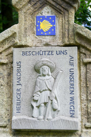 Steinrelief des Hl. Jakobus