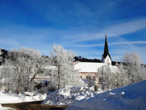 Pfarrkirche Weitnau im Winter (St. Pelagius)