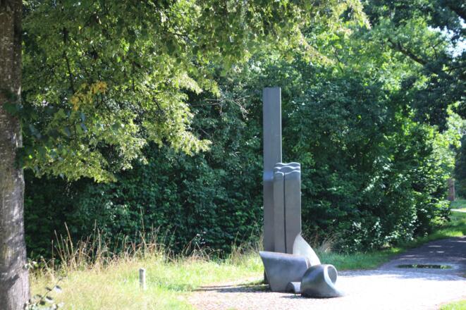 Alfred und Inge Regnat - "Flußzeichen"