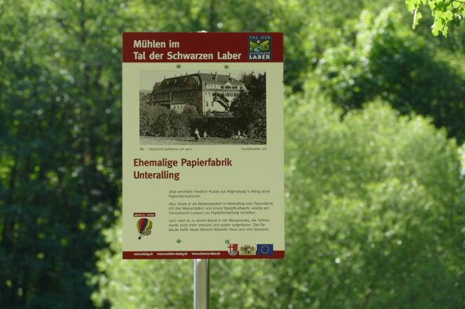 Infotafel ehemalige Papierfabrik Unteralling