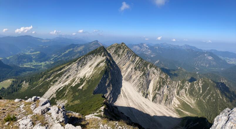 Blick auf Vorderlahnerkopf und Reifeberg