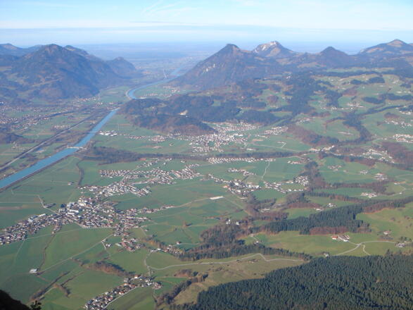 Ausblick Richtung Kranzhorn - Heuberg
