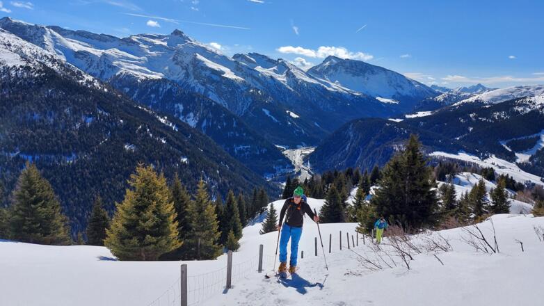 auf einen schönen Rücken, Blick auf den Brennerpass