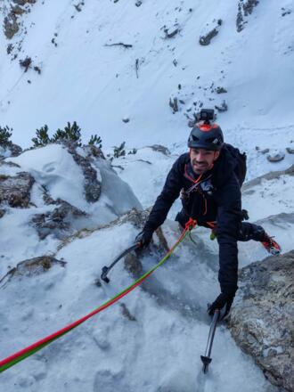 direkt unter dem ersten Stand