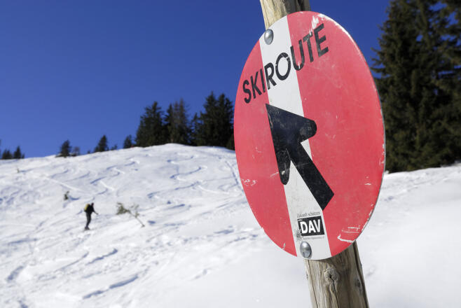 Der Tourenanstieg auf das Brechhorn ist markiert