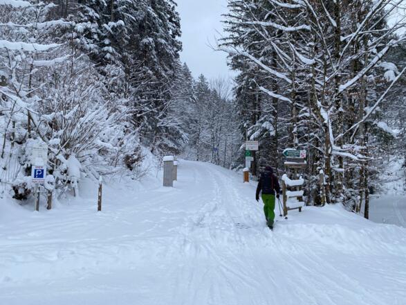 Start in der Tiefbrunnau beim Mautschranken