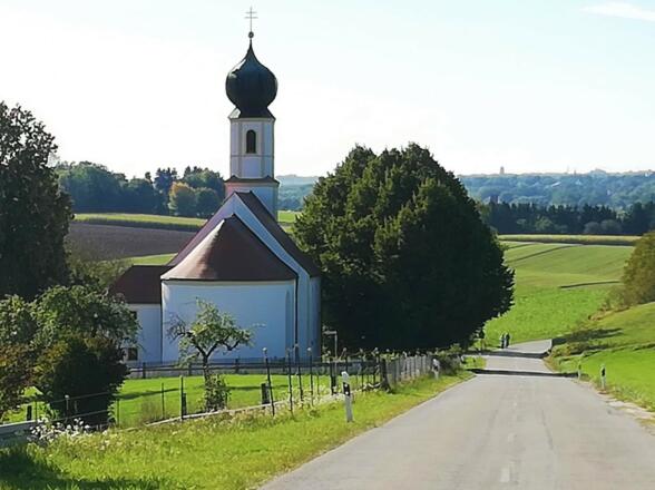Wallfahrtskirche St. Maria in Rudlfing