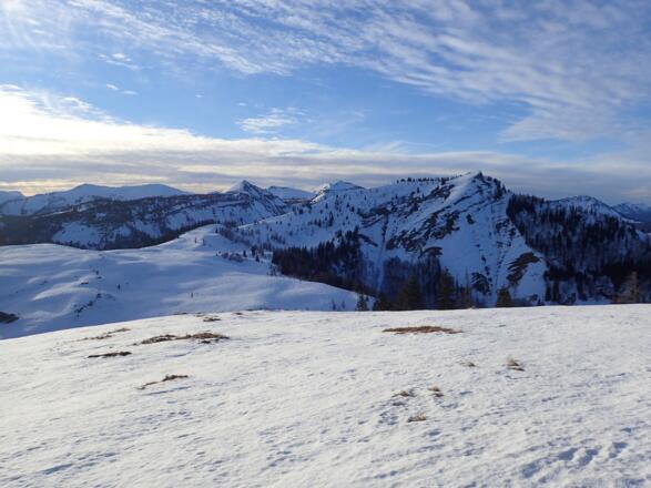 Rechts das Wieslerhorn