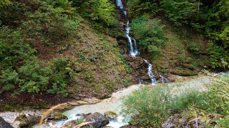 Rinnsalezum Stoßbach auf der Südseite