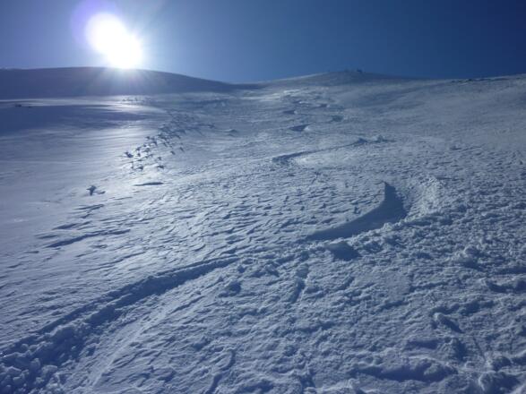 Abfahrt unterhalb des Nordkammes