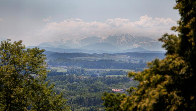 Alpenblick zwischen Ering und Malching im Rottal