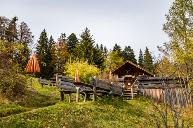 Die urige Elmauer Alm