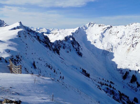 Blick hinüber zum Spieleckkogel und zur  Sonnspitze
