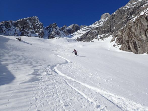 In dieser Variante gibt es oft guten Pulverschnee
