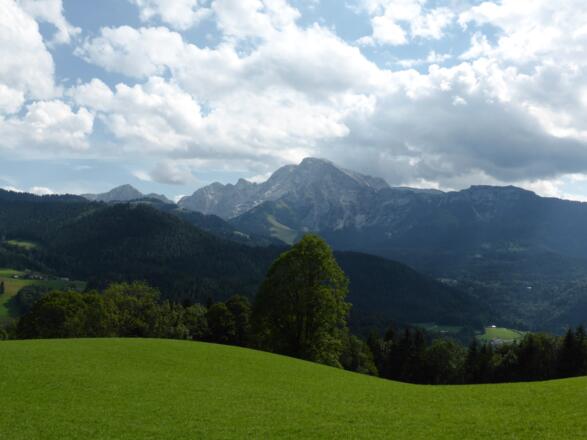 Beim Abstieg präsentiert sich der Hohe Göll