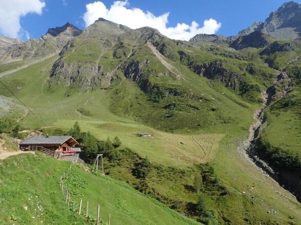 Bei der Kessleralm - Rückblick in das Aufstiegskar