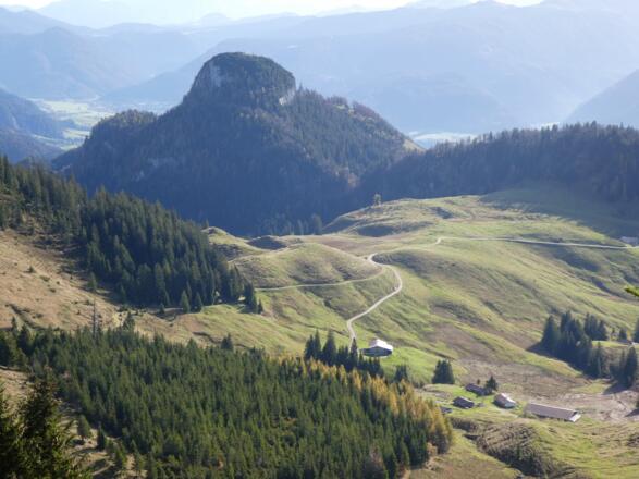 Die Karalmen mit Rudersburg