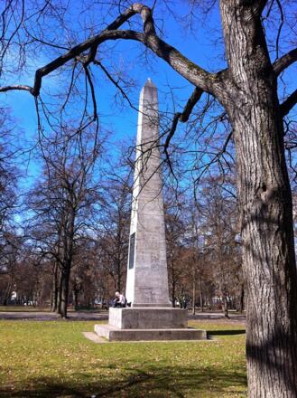 Der Obelisk im Luitpoldpark