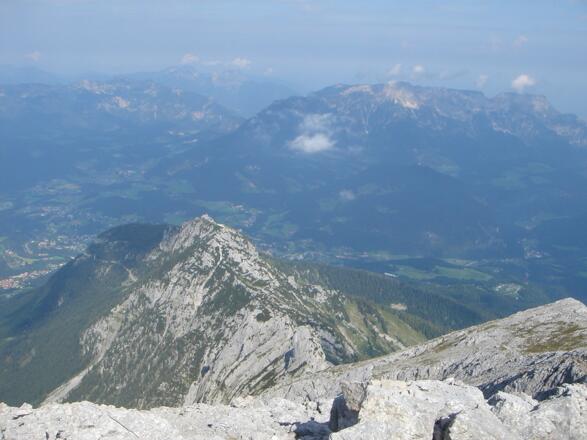 Mannlgrat - Kehlstein, im Hintergrund Lattengebirge, Staufen, Untersberg