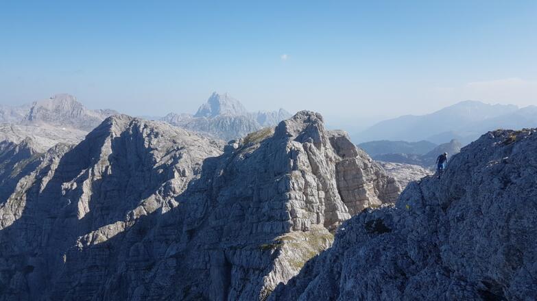Der erste Wegabschnitt des Ahlhorngrats vom Mitterhorn