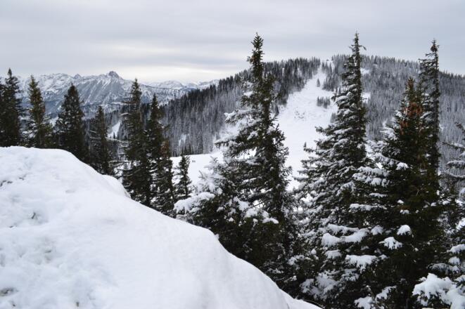 Edelsberg im Winter von der Alpspitze aus gesehen