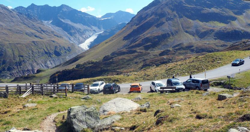 Parkplatz ereicht ~2330m