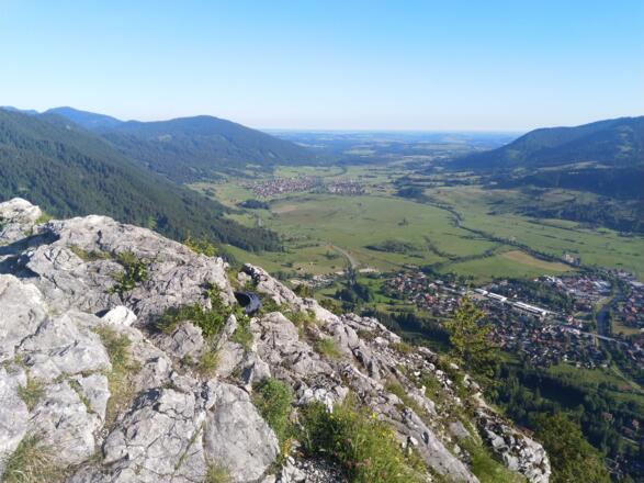 Blick vom Gipfel Richtung Unterammergau